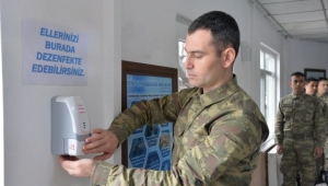 Askeri Kışlaları Dezenfekte Ediliyor