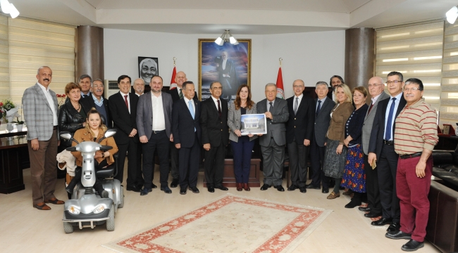 Balçova'da ikinci baharını yaşayanlara yeni merkez 