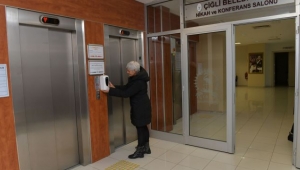 Çiğli Belediyesi’nden virüslere karşı dezenfekte önlemi