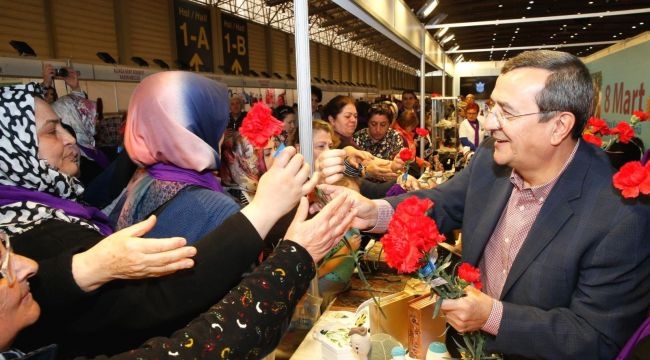 Kadınlar Günü Konak’ta bambaşka