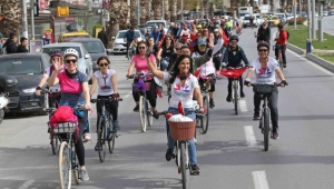 Karşıyaka’da dolu dolu 8 Mart!