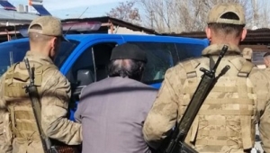 Tartıştığı kızını öldüren, eşini de yaralayan şüpheli tutuklandı