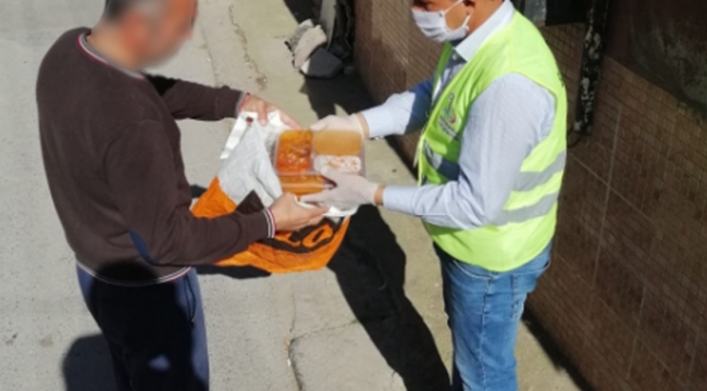 Bayraklı'da Ramazan dayanışması