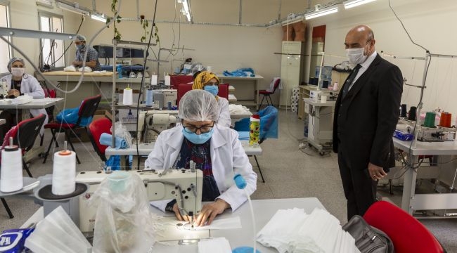 İzmir Büyükşehir Belediyesi’nden günde 60 bin maske