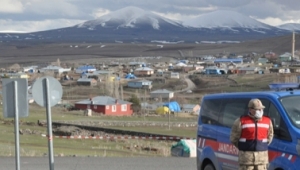 KARS’TA BENLİAHMET KÖYÜ KARANTİNAYA ALINDI