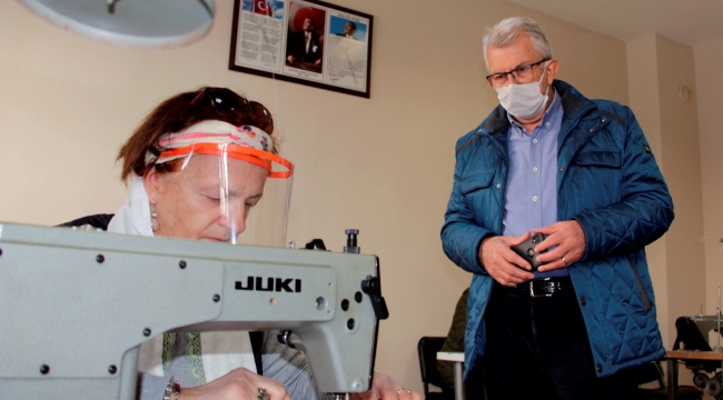 Maske üretimi için Ödemiş dayanışması