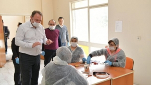 Mühendis Başkanın İcadı: PVC Su Borusundan Yüz Siperliği