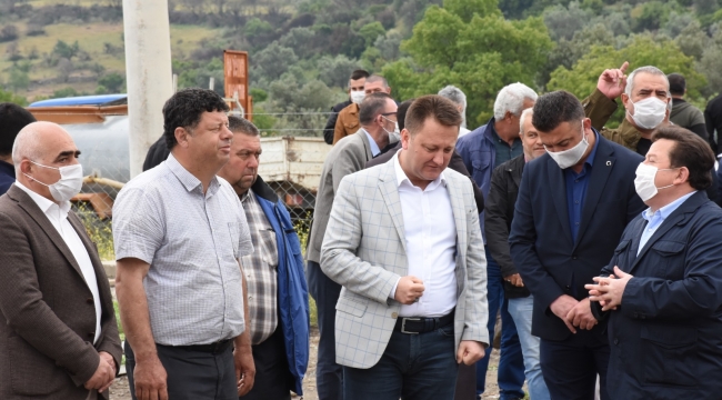 Başkan Aksoy tıbbi bitkilerin ekimine katıldı