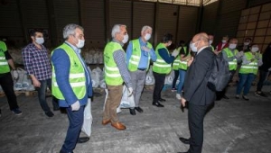 CHP’li meclis üyeleri gıda paketi hazırladı 
