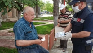 KINIK'TA KORANAVİRÜS TEDBİRLERİ DEVAM EDİYOR