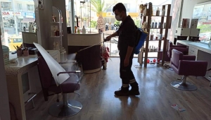 Urla’da açılacak olan işletmeler dezenfekte edildi