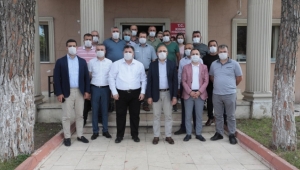 AK Parti İzmir İl Başkanı Kerem Ali Sürekli; “Ayırmıyor, kayırmıyor, ötekileştirmiyoruz!”