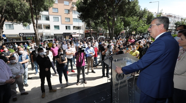 Bizi cezaevine atarak susturabileceklerini zannediyorlar