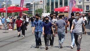 Bu pandemi dalgalar şeklinde 1-2 yıl sürecek!