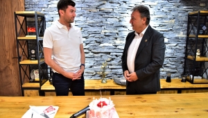 En genç Başkan’a doğum günü sürprizi