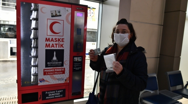 Maskematiklerden İzmirliye 6 milyon maske