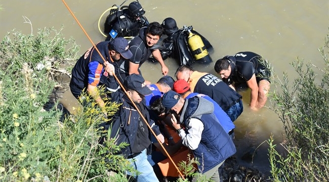 SERİNLEMEK İÇİN ARAS NEHRİN'E GİREN GENCİN CESEDİ BULUNDU