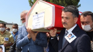 İzmir'de şehit orman memurları için tören