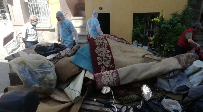 Konak’ta çöp eve geçit yok