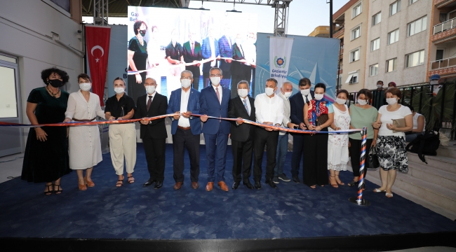 Gaziemir’de iyiliğin kapısı “Sosyal Market” açıldı