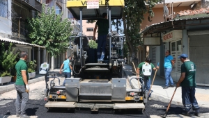 Konak’ın sokaklarına 7 ayda 3 bin 800 ton asfalt