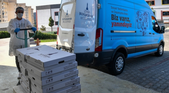 Büyükşehir'den sağlık çalışanlarına aşure