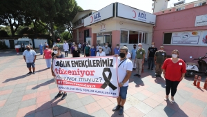EFES SELÇUK SAĞLIK ÇALIŞANLARININ YANINDA