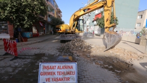 EFES SELÇUK’UN SOKAKLARI BELEDİYE’NİN ÖZ KAYNAKLARIYLA YENİLENİYOR 