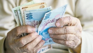 Emekliliğe hak kazanamayanlar, SGK'ya ödedikleri primleri topluca geri alabilecek