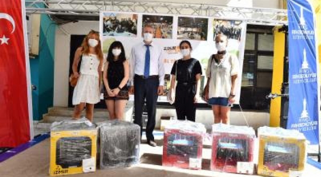 “Hack4Mobility Ideathon İzmir” kazananları ödüllerini aldı