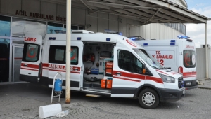 Şehir merkezinde motosiklet ile kamyon çarpıştı: 1 ölü!