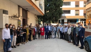 Ak Parti’den Buca’da 47 muhtara eş zamanlı ziyaret