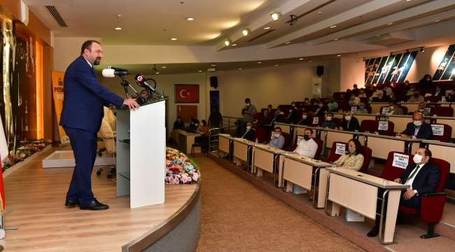 Başkan Gümrükçü'den Gazetecilere 500 Gün Brifingi