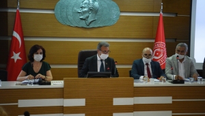 Başkan İduğ’dan başarılı gençlere ödül