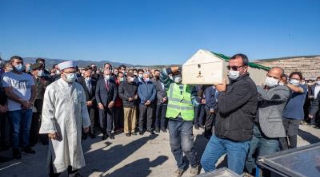 CHP Genel Başkanı Kılıçdaroğlu İzmir’de cenaze törenine katıldı