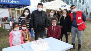 Başkan Kılıç depremin çocuklarını unutmadı 