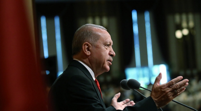 Cumhurbaşkanı Erdoğan, AK Parti Ankara il başkanları toplantısında önemli açıklamalarda bulunuyor.