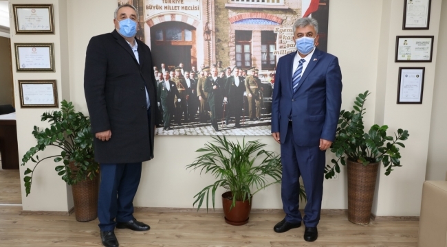 İlk Kitap Güzelbahçe Belediyesi’nden: Atatürk’ün Nutuk Kitabı