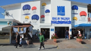 Kuşadası'nda Başkan Ömer Günel İle Başlayan Değişim Şehrin Ekonomisine de Yansıyor