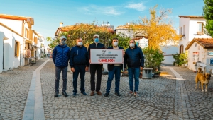 Sığacık’ta tsunaminin yaraları sarılıyor