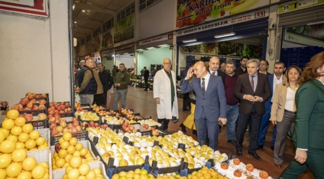 İzmir Büyükşehir Belediyesi esnaftan kira alacağını 3 ay erteliyor