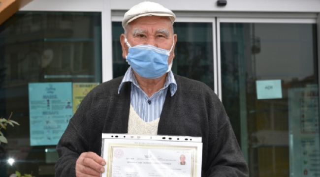 Korona virüs 75 yaşında ehliyet sahibi yaptı