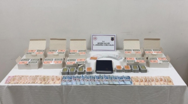 Ardahan'da Kovid-19 tedbirlerine uymayan ve kumar oynayan 11 kişiye para cezası kesildi