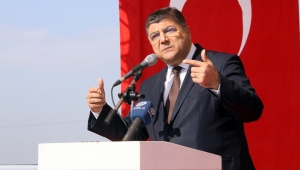 CHP’li Sındır; “Basın emekçilerinin ve basın özgürlüğünün tutsak olduğu bir ülkede halkın haber alma özgürlüğü de parmaklıklar ardındadır”
