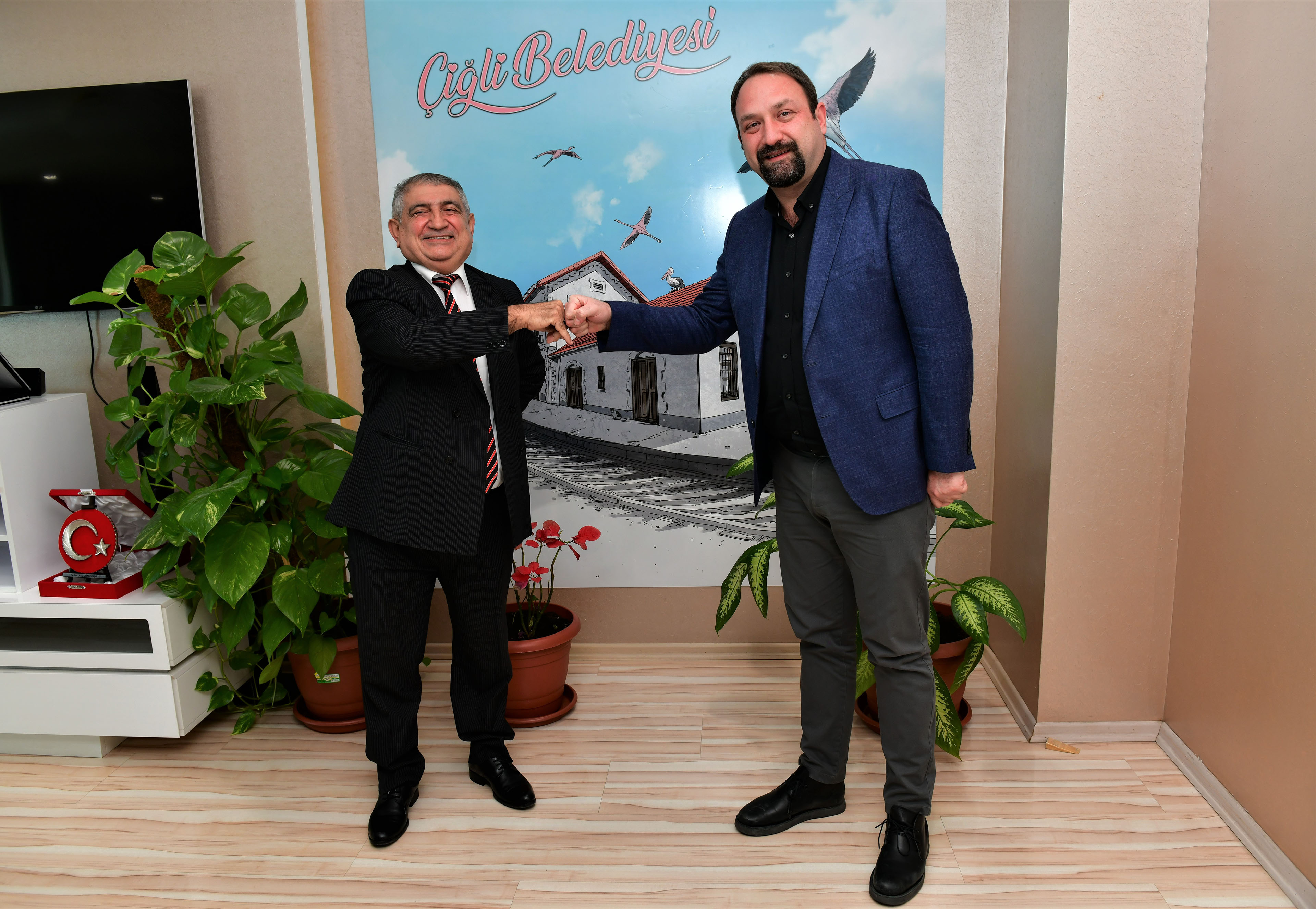  Çiğli'de Esnaflar İçin Dayanışma Zirvesi