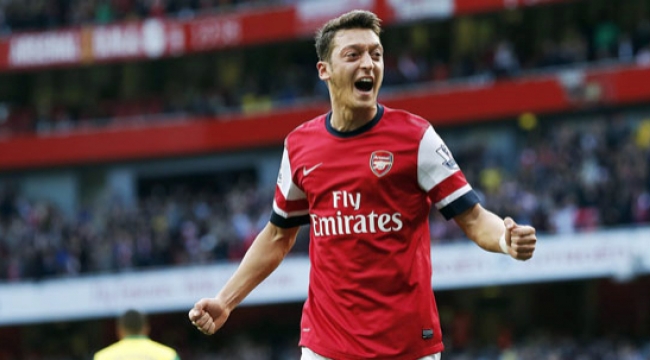 İngiltere'de gündem Mesut Özil: 'Rekor ücretle geldi, bedavaya gidiyor!'