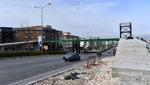 Büyükşehir’den Buca ve Konak’a iki yeni yaya üst geçidi