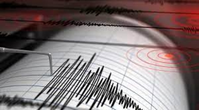  İzmir'de deprem mi oldu? İzmir'de 4.4 büyüklüğünde deprem!