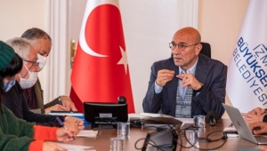 Başkan Soyer İzmirli sanatçılar için 