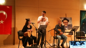 Buca Belediyesi’nden şiir gününde Aşık Veysel dinletisi 